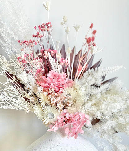 Dried Flower Vase Arrangement - Laarnie