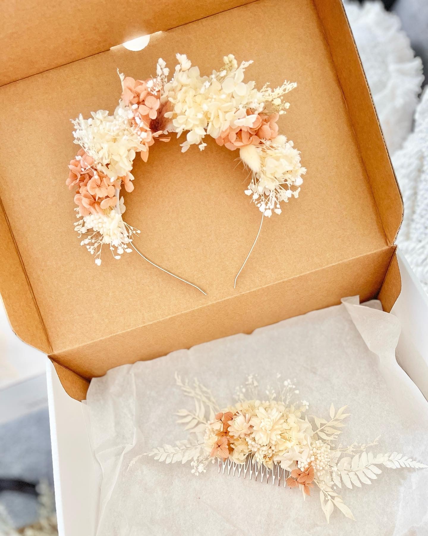 Matching Dried Flower Headband & Comb - Luxe Cream & Tan