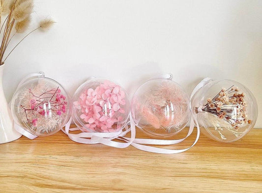 Dried Flower Christmas Baubles 12cm