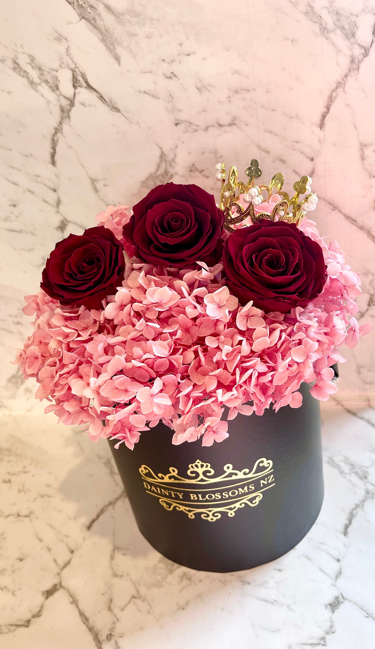 Luxe Preserved Flower Bouquet Box - Pink and Red Roses