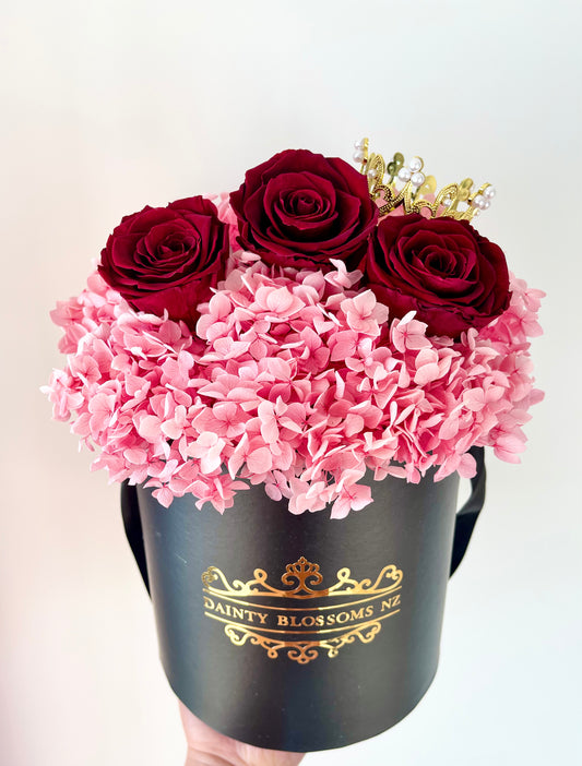 Luxe Preserved Flower Bouquet Box - Pink and Red Roses