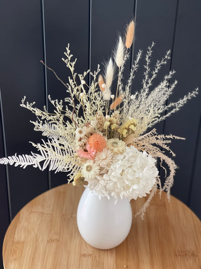 Boho Raindrop Vase Arrangement - Champagne Valencia