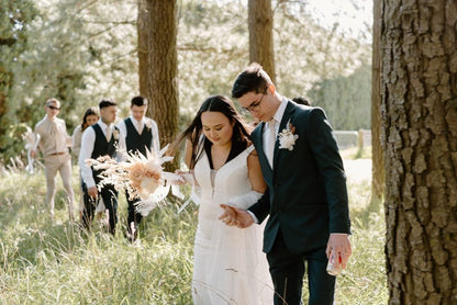 Beautiful Everlasting Wedding Flowers, Preserved, Dried, and Faux - Book Consultation Appointment