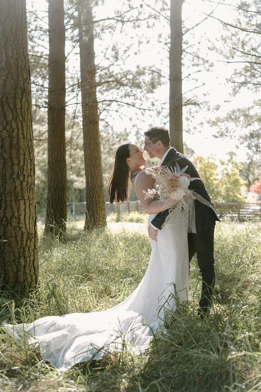 Beautiful Everlasting Wedding Flowers, Preserved, Dried, and Faux - Book Consultation Appointment